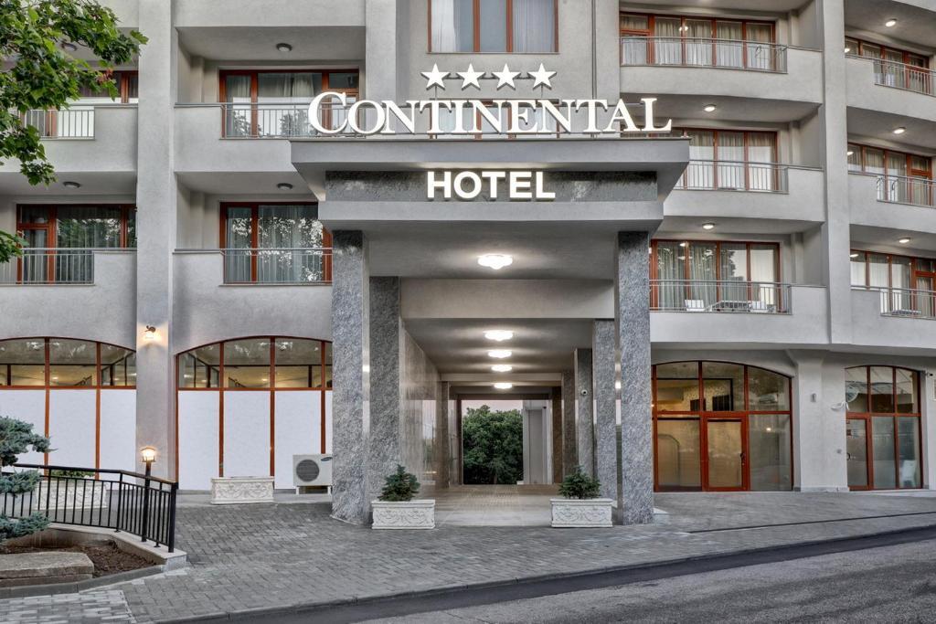 Continental Hotel Warna Exterior foto